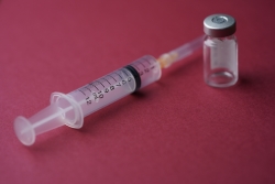 コロナワクチンは病原菌が混入された毒物薬品と明記